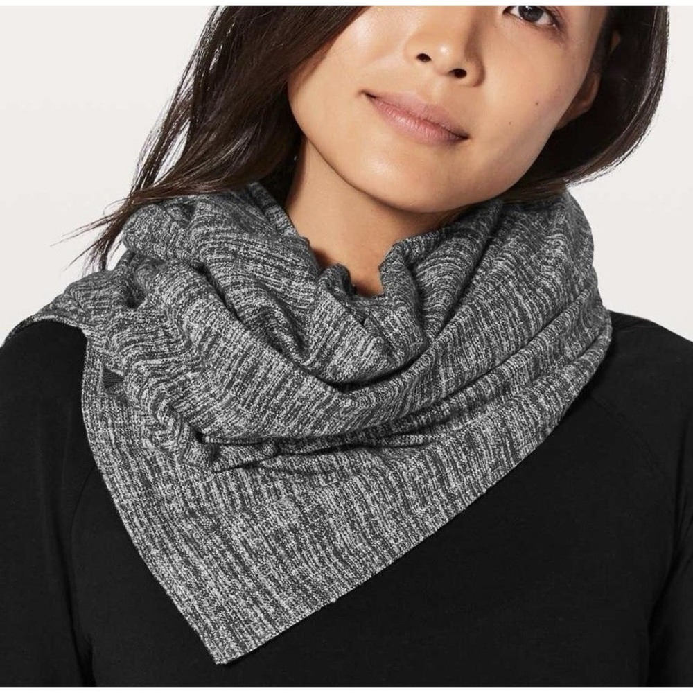 Lululemon Infinity Scarf Gray Multifunctional